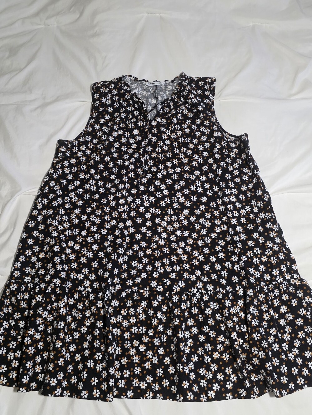 Sonoma Black Sleeveless Mini Dress with White & Tan Floral Print